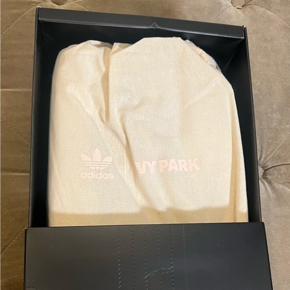 NWT ADIDAS X IVY PARK Forum Mid 'White Mesa' (BLACK PACK) SZ- 8.5 - Picture 9 of 13